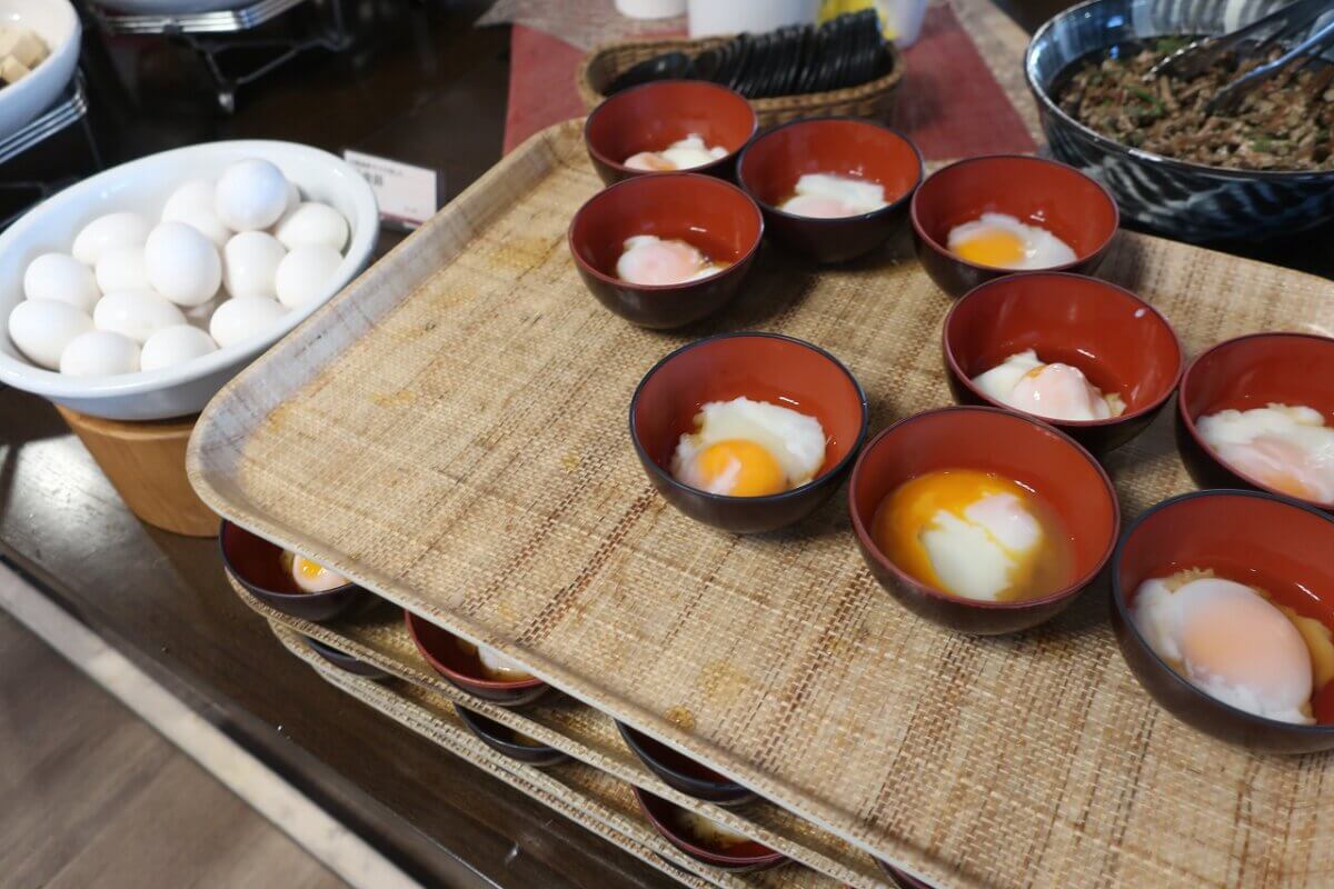 日進館　温泉たまご